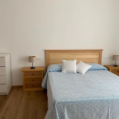Olbia Rooms Lägenhetshotell