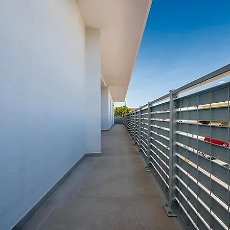 Olbia Rooms 3*