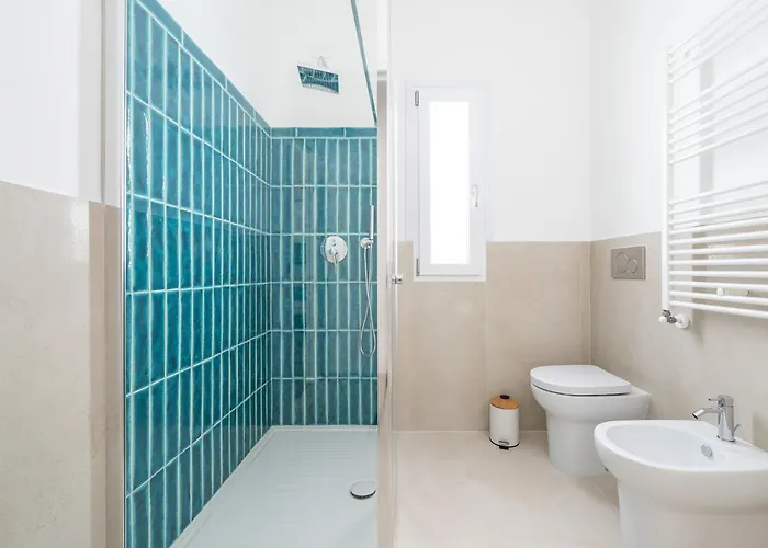 Olbia Rooms 3* אולביה