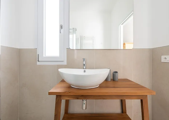 Olbia Rooms אולביה