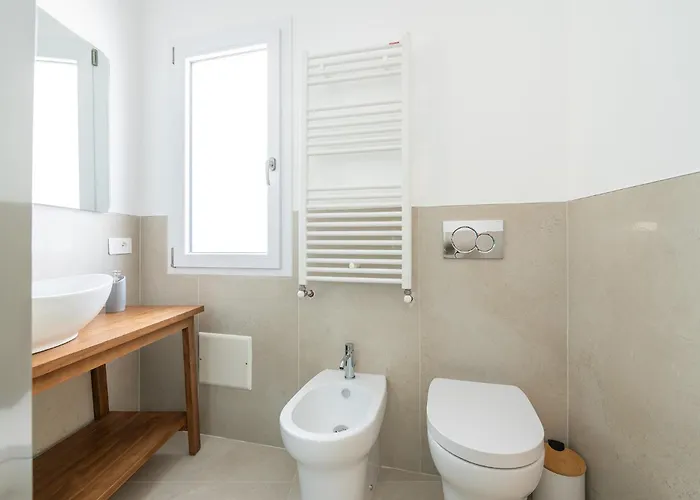 Olbia Rooms 3* אולביה