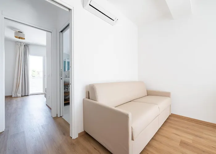 Olbia Rooms אולביה